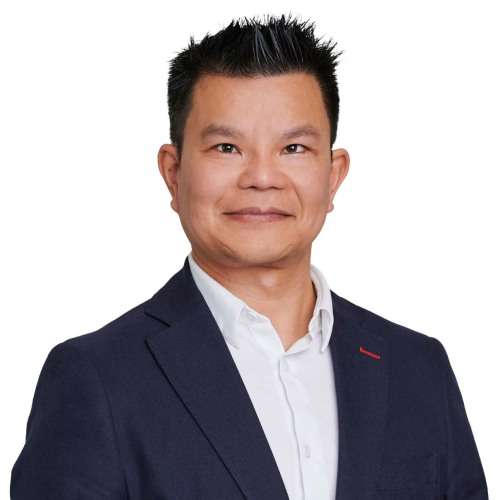 Headshot of Dr. Pham