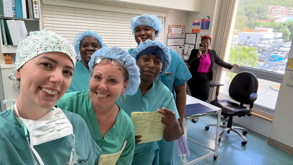 doctors and nurses in scrubs- st. thomas